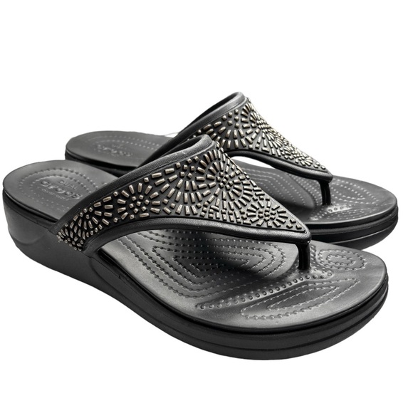 Stylish Black Embellished Women's Sandals - Picture 1 of 11